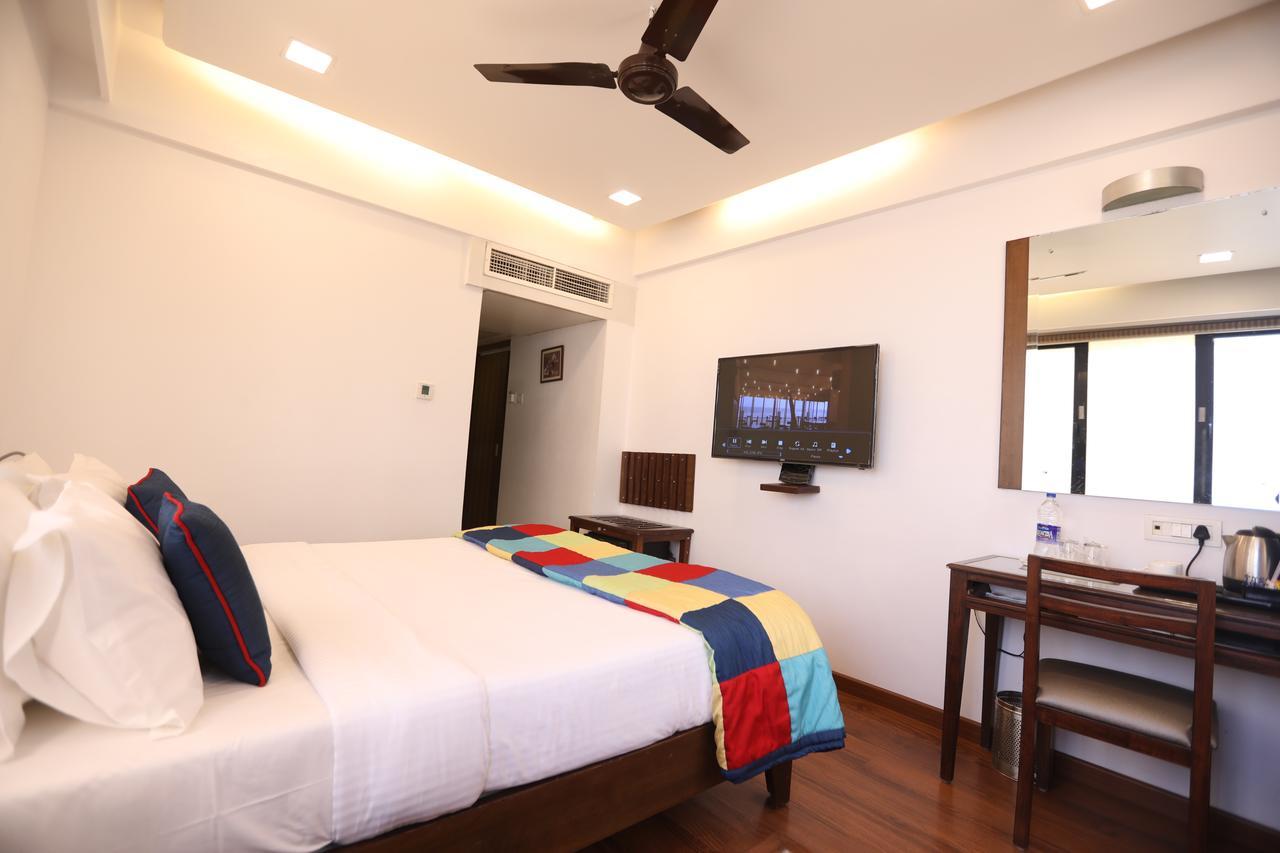 Citizen Hotel Mumbai Exterior photo