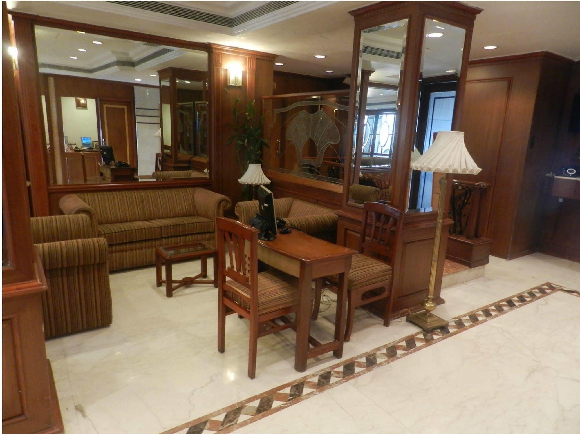 Citizen Hotel Mumbai Exterior photo